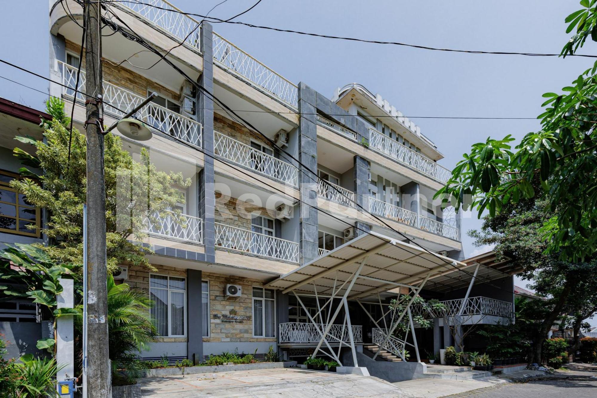 De Malang Sweet Homestay Syariah Mitra Reddoorz Exterior foto